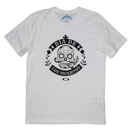 Camiseta Oakley Dia De Los Muertos Skull Graphic SM24 Off - Marca Oakley
