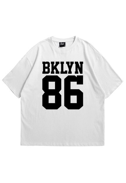 Camiseta Skull Clothing Oversized Brooklyn 86 Branco - Marca Skull Clothing