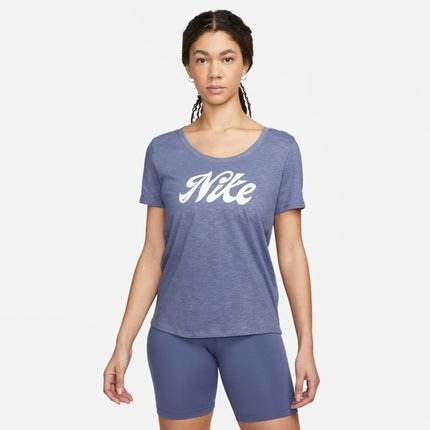 Camiseta Nike Dri-FIT Script Feminina - Marca Nike