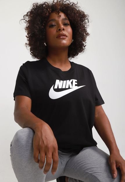 Camiseta Nike Sportswear Essntl Icon Futura Preta - Marca Nike Sportswear