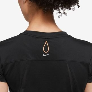 Camiseta Nike Dri-FIT Run Division Feminina - Compre Agora