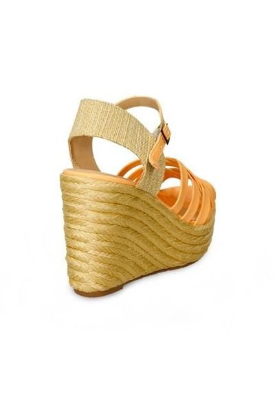 Sandalias Naranja Bata Greta Mujer Compra Ahora Dafiti Colombia