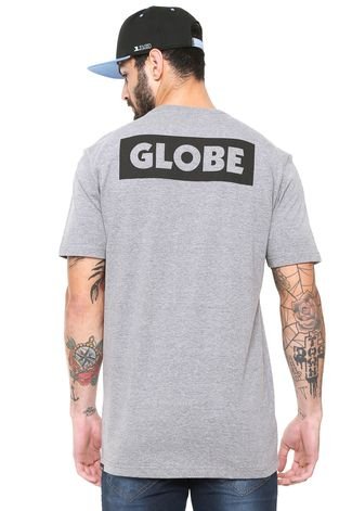 Camiseta Globe Básica Sticker Cinza