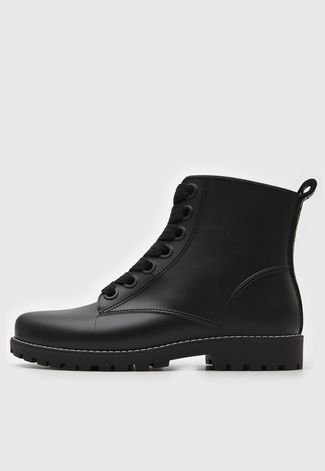 lace up flat black boots