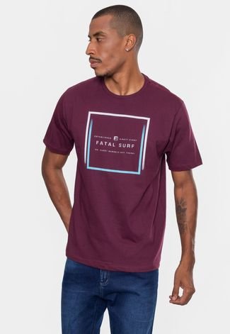 Camiseta Fatal Estampada Square Vinho Merlot