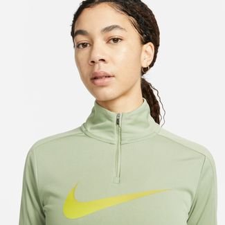 Camiseta Nike Dri-FIT Swoosh Feminina