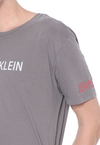 Camiseta Calvin Klein Jeans Lettering Cinza - Compre Agora