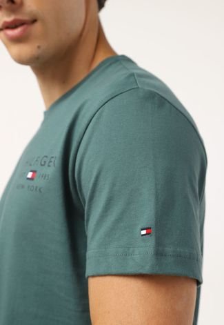 Camiseta Tommy Hilfiger Logo Verde - Compre Agora