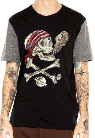 Camiseta ...Lost Pirate Skull Preta