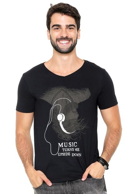 Camiseta Hering Estampada Preta - Marca Hering