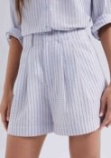 Shorts Feminino Em Alfaitaria Com Linho - Marca Hering