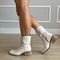 Bota Texana Janet Bico Quadrado Off White Off-white - Marca Damannu Shoes