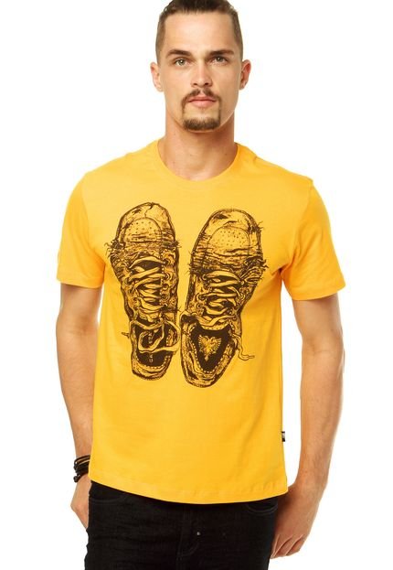 Camiseta Cavalera Tênis Velho Amarela - Marca Cavalera