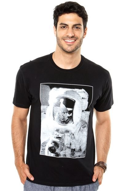 Camiseta Reserva Astronauta Preta - Marca Reserva