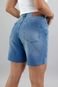 Bermuda Jorts Jeans Feminina em Lavagem Clara com Bolsos e Passante - Marca Dialogo Jeans