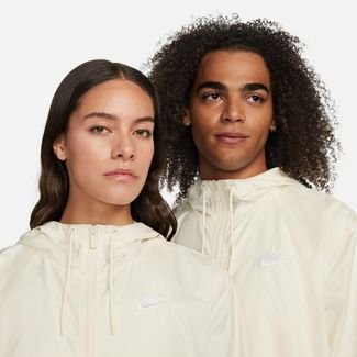 Jaqueta Nike Sportswear Essential Repel Feminina - Compre Agora