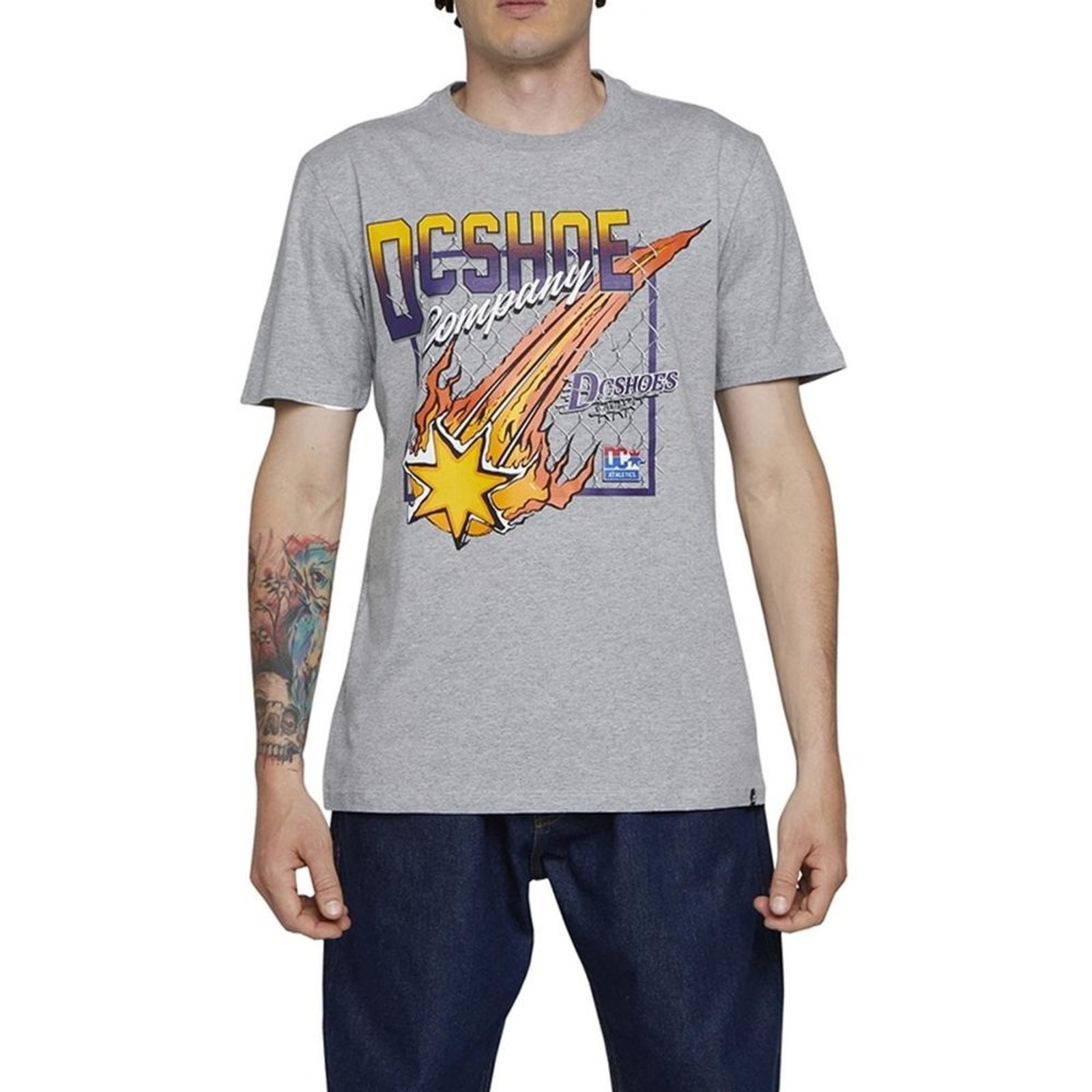 Camiseta DC Shoes Showtime Starz WT24 Masculina Cinza Mescla - Marca DC Shoes