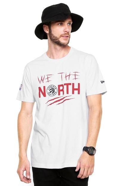 Camiseta New Era Playoffs We The North Branca - Marca New Era