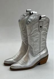 Botas exoticas hotsell dafiti