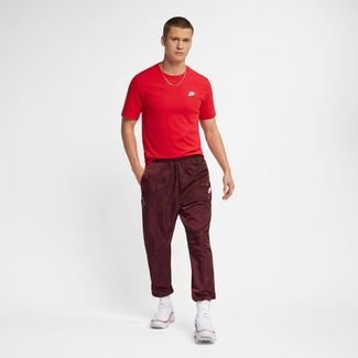 Camiseta Nike Sportswear Club Masculina - Vermelho