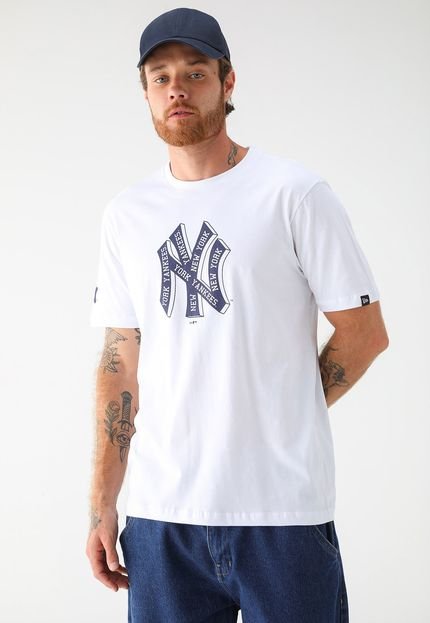 Camiseta New Era Reta Core NEYYAN Branca - Marca New Era