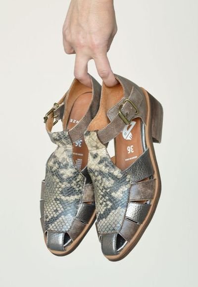 Zapato De Cuero Penon C4 Taupe Giani Dafirenze Compra Ahora