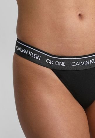 Calcinha Calvin Klein Underwear Fio Dental String One Renda Preta