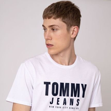 Camiseta Tommy Jeans Logo Gráfico - Branca - Marca Tommy Hilfiger
