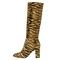 Bota Feminina Cano Longo Animal Print Pelo Estampa Tigre Salto Grosso Alto Bico Redondo Christian Fischer Couro - Marca Christian Fischer