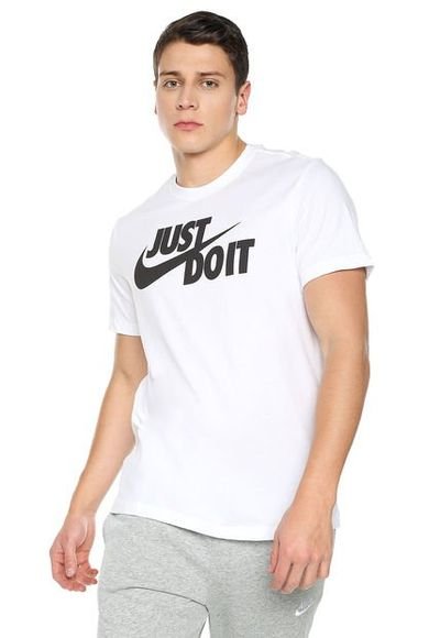 Camiseta Nike Just Swoosh - Compra Ahora | Dafiti Colombia