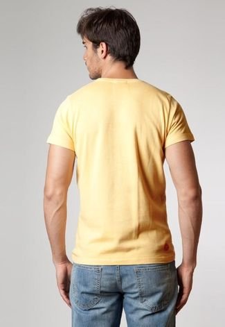 Camiseta Estampa Amarela