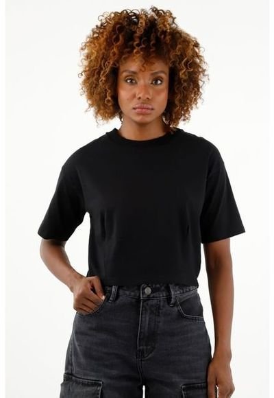 Camisa Negra Tipo Crop Para Mujer Compra Ahora Dafiti Colombia