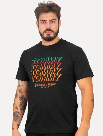 Camiseta Tommy Jeans Masculina Regular Logo Repeat Preta - Marca Tommy Jeans