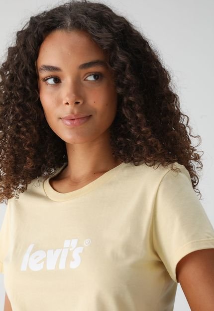 Camiseta Levis Reta Logo Amarela - Marca Levis
