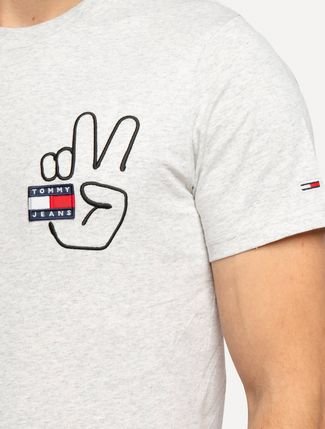 Camiseta Tommy Jeans Masculina Peace Badge Graphic Cinza Mescla