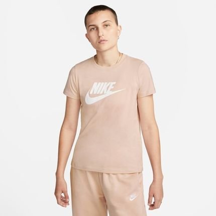 Plus Size - Camiseta Nike Sportswear Essential Futura Feminina - Nike