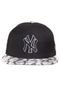 Bone New Era Thru New York Yankees Preto - Marca New Era