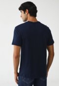 Camiseta Tommy Jeans Regular Logo Azul Marinho - Marca Tommy Jeans