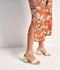 Calça Pantacourt Estampada em Viscose com Cinto Curve e Plus Size Laranja - Marca Ashua