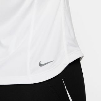 Camiseta Nike Dri-FIT Fast Feminina