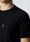 T-Shirt Washed Pocket Spot-Preto - Marca Osklen