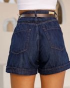 Shorts Jeans Mom Feminino Cintura Alta com Prega e Cinto 24237 Amaciado Consciência - Marca Consciência