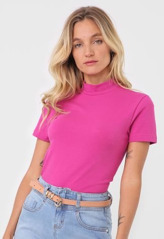 T-SHIRT FEMININA GOLA ALTA - T-SHIRT FEMININA GOLA ALTA - DZARM