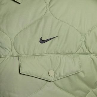 Jaqueta Nike Sportswear Essential Feminina - Compre Agora
