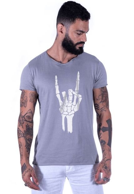 Camiseta Joss Corte a Fio Hang Skull Cinza Claro - Marca Joss