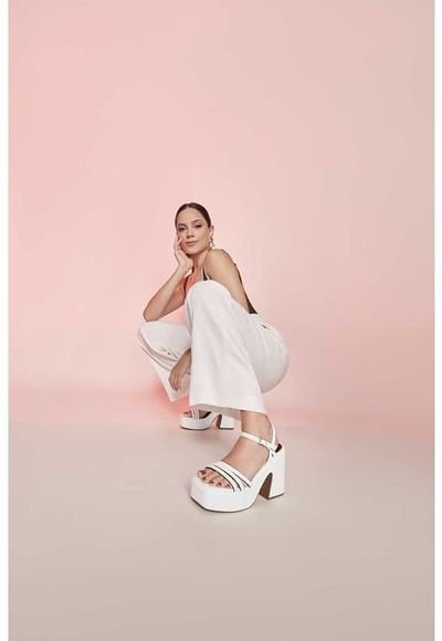 Sandalias Blanco Bata Red Label Helir Mujer Compra Ahora