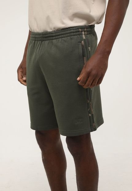 Bermuda de Moletom adidas Originals Reta Camo Stripe Verde - Marca adidas Originals