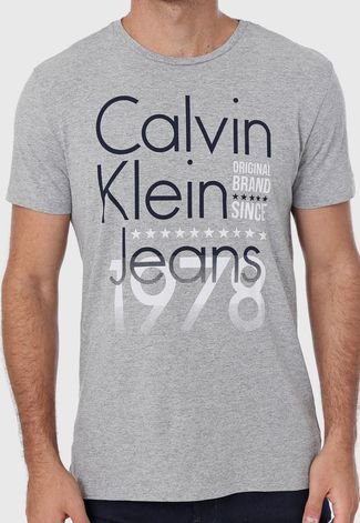 Camiseta Calvin Klein Jeans Lettering Cinza - Compre Agora