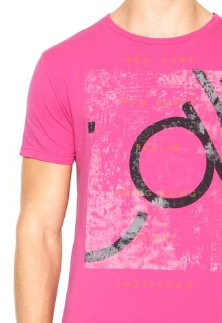 Camiseta Calvin Klein Jeans Cidades Rosa