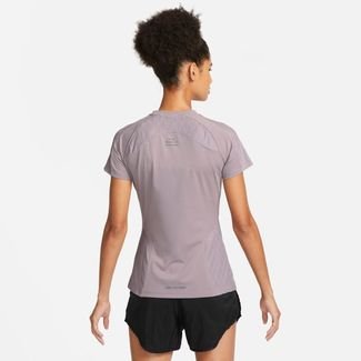 Camiseta Nike Dri-FIT Run Division Feminina - Compre Agora